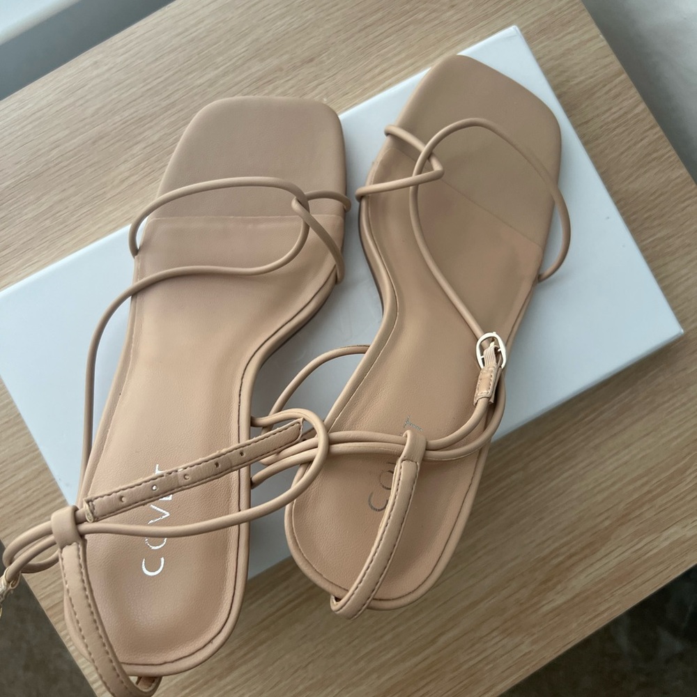 Covet Annabelle Shoes Size 38/ US 7 Nude
